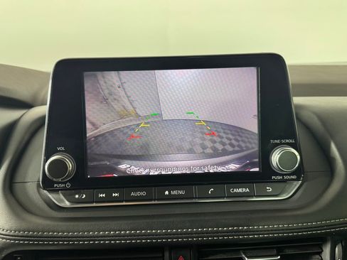 Used 2021 Nissan Rogue S AWD/4WD image 21