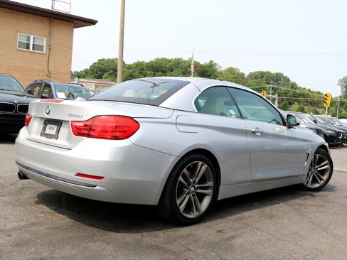 Used 2016 BMW 428i Convertible image 2