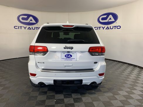 Used 2014 Jeep Grand Cherokee Overland image 4