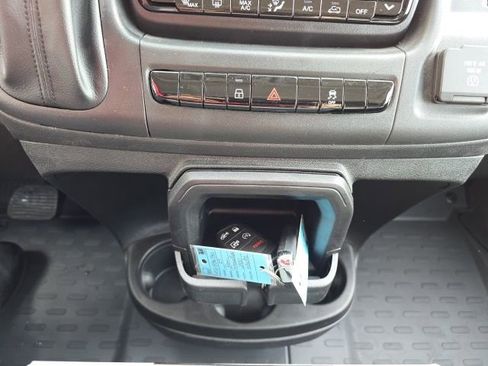 Used 2025 RAM ProMaster 2500 w/ Quick Order Package 22G SLT image 23