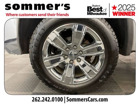 Used 2018 GMC Sierra 1500 SLT AWD/4WD image 25