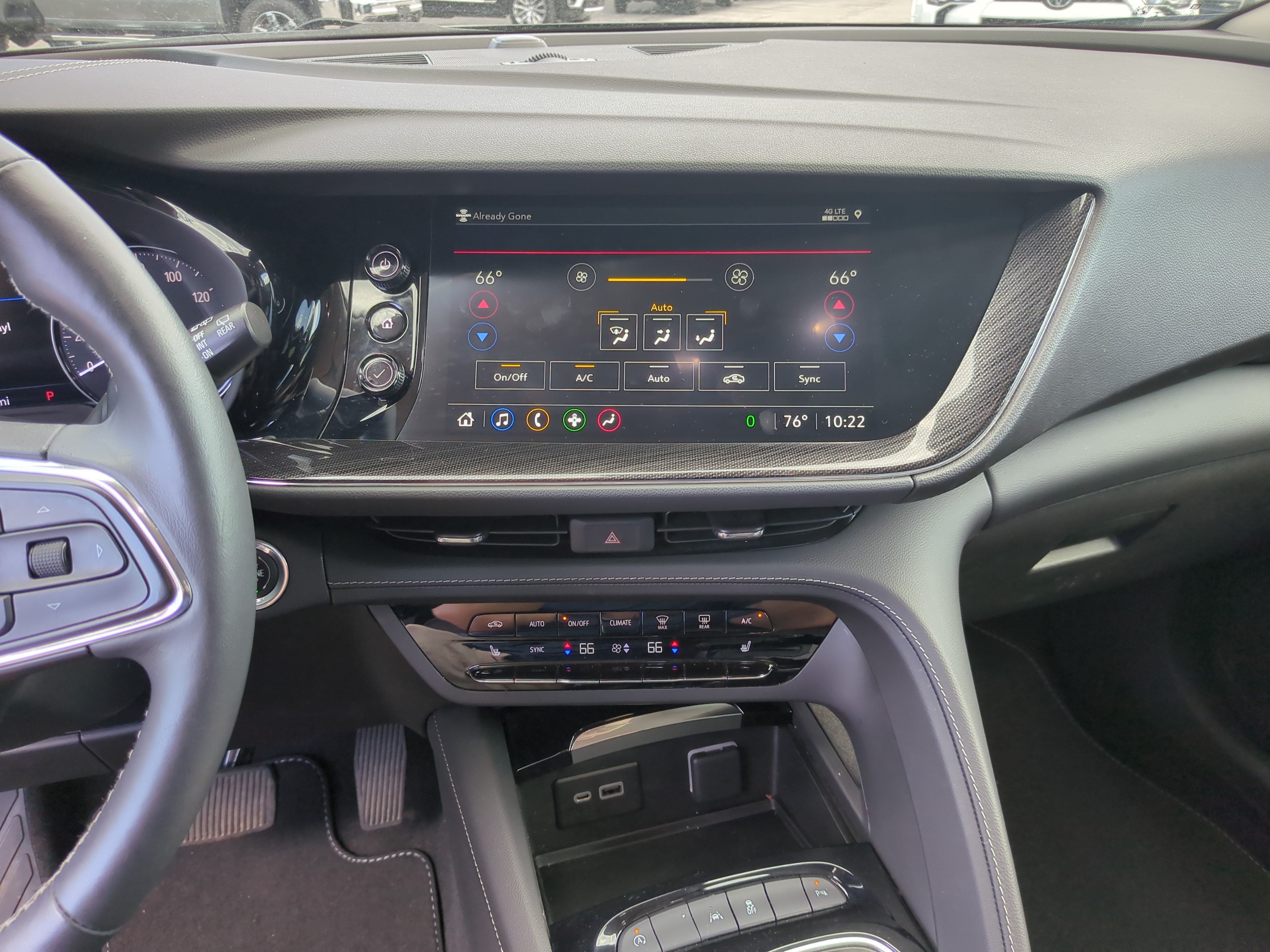 Used 2022 Buick Envision Essence w/ Safety Package FWD image 8