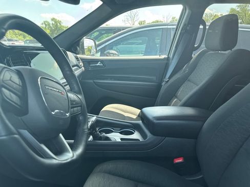 Used 2025 Dodge Durango GT AWD/4WD image 32