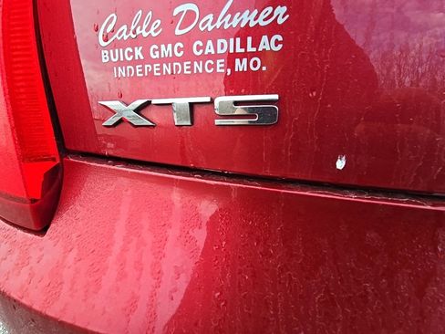 Used 2013 Cadillac XTS Luxury w/ Driver Awareness Package image 14