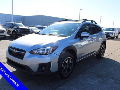 Used 2019 Subaru Crosstrek 2.0i Premium image 3