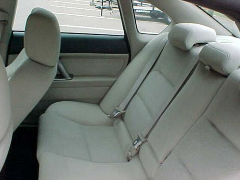 Used 2009 Subaru Legacy 2.5i Special Edition image 12