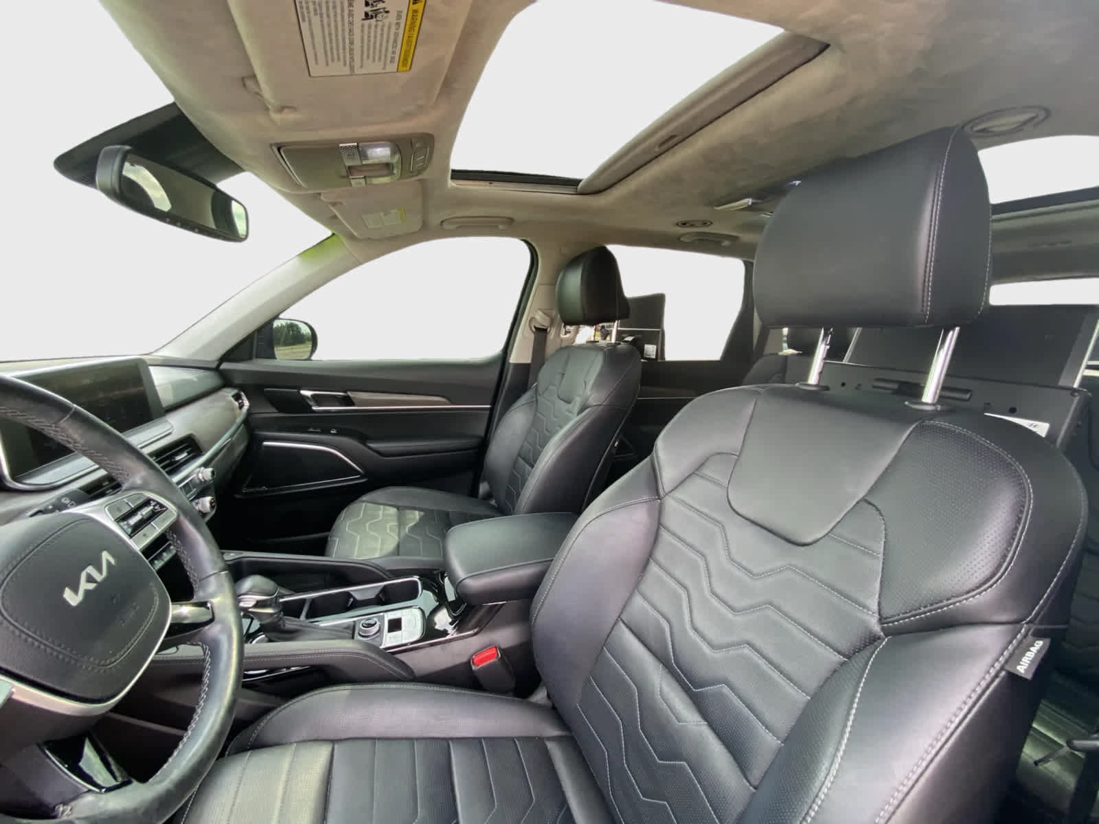 Used 2022 Kia Telluride SX w/ SX Prestige Package AWD/4WD image 12