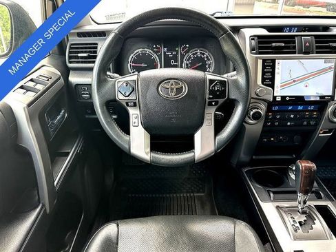Certified 2022 Toyota 4Runner Limited AWD/4WD image 23