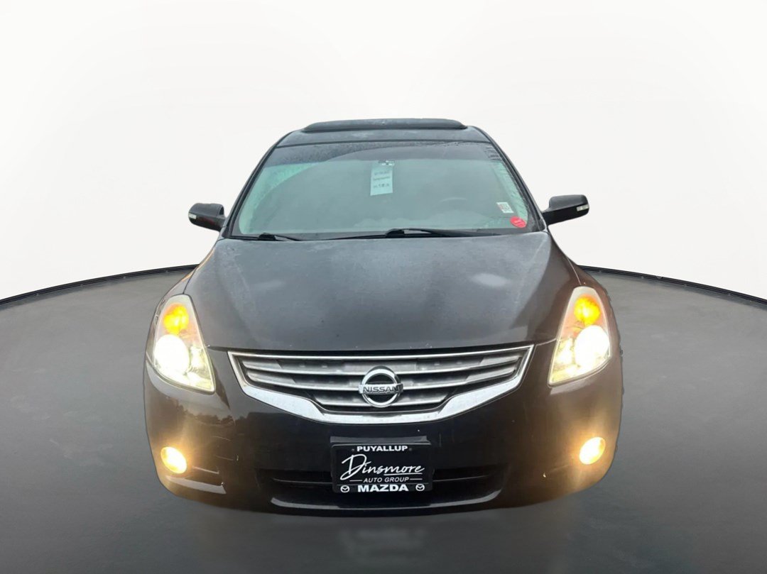 Used 2012 Nissan Altima 3.5 SR w/ Sport Pkg FWD image 8
