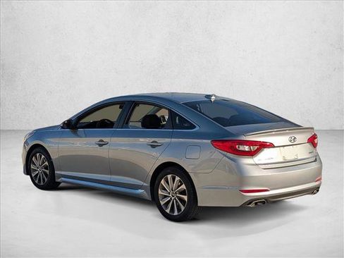 Used 2017 Hyundai Sonata Sport w/ Cargo Package FWD image 7