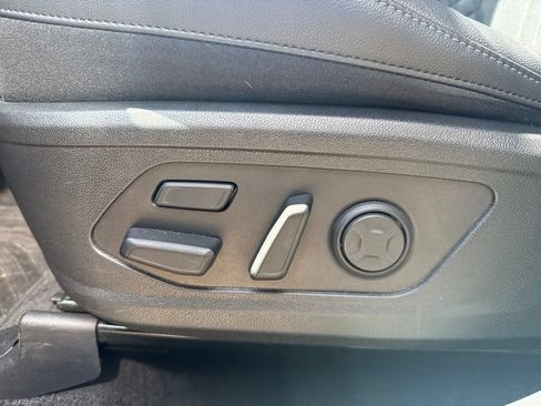 Used 2023 Kia Sorento SX AWD/4WD image 22