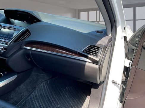 Used 2020 Acura MDX SH-AWD image 17