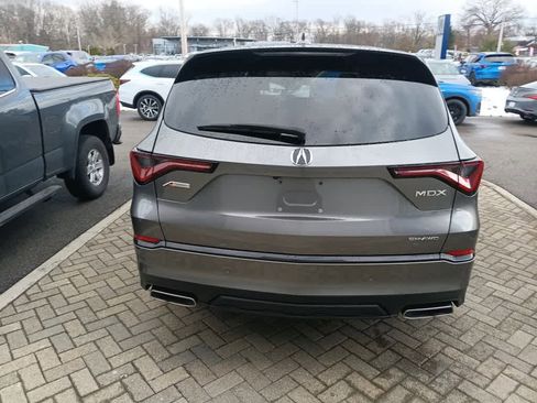 Used 2023 Acura MDX A-Spec image 5