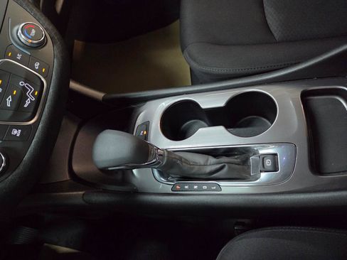 Used 2023 Chevrolet Malibu LS w/ Driver Confidence Package FWD image 28