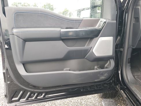 New 2026 Ford F350 Platinum w/ FX4 Off-Road Package image 16