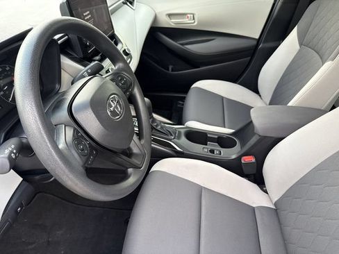 Used 2024 Toyota Corolla LE FWD image 18