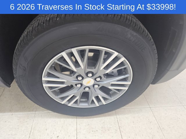 Used 2026 Chevrolet Traverse LT w/ Driver Confidence Package FWD image 10
