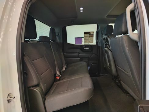 Used 2025 Chevrolet Silverado 1500 Custom AWD/4WD image 13