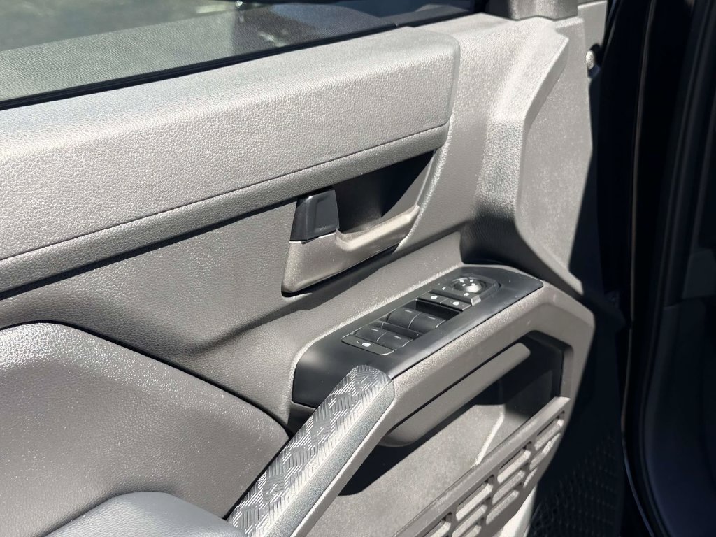 Certified 2026 Toyota Tacoma TRD Off-Road AWD/4WD image 19
