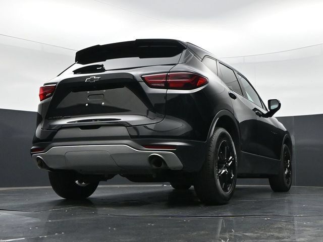 Used 2023 Chevrolet Blazer LT w/ Midnight/Sport Edition AWD/4WD image 37