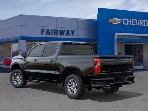 New 2026 Chevrolet Silverado 1500 RST w/ Z71 Off-Road Package AWD/4WD image 3