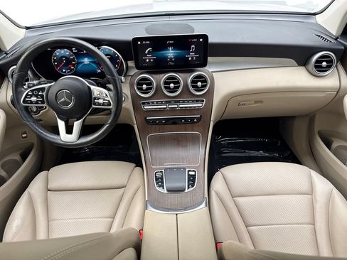 Used 2021 Mercedes-Benz GLC 300 4MATIC image 50