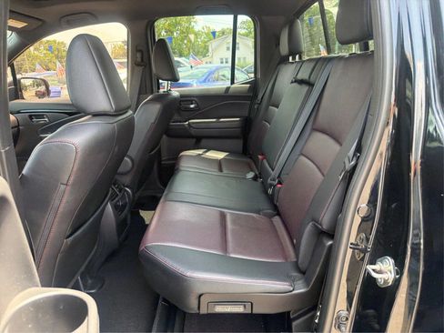 Used 2017 Honda Ridgeline Black Edition image 10