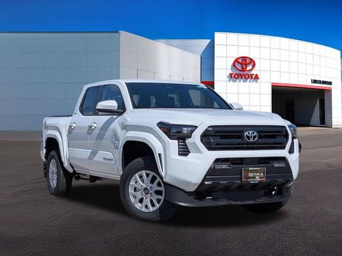New 2026 Toyota Tacoma SR5 AWD/4WD image 8