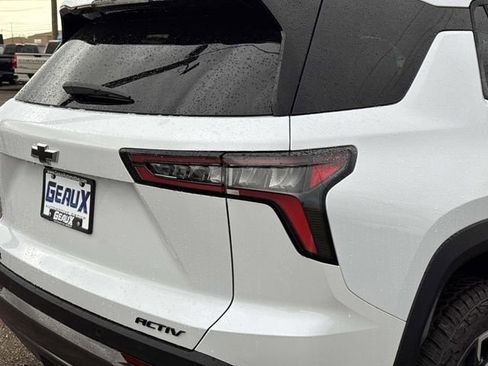 New 2026 Chevrolet Equinox ACTIV FWD image 13