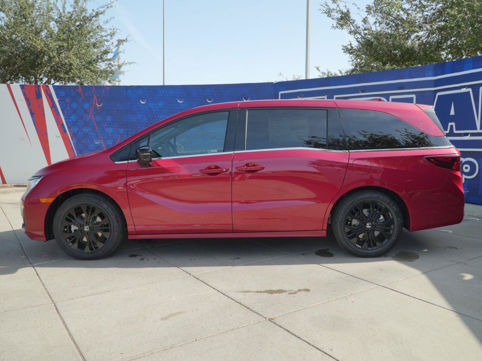 New 2026 Honda Odyssey Sport-L image 10
