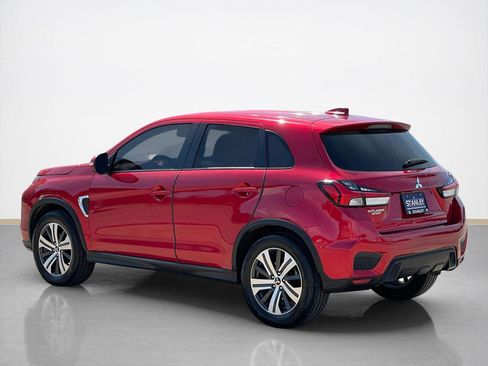 Used 2021 Mitsubishi Outlander Sport SE image 5
