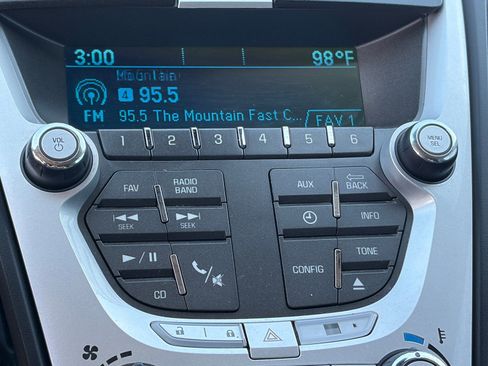 Used 2014 Chevrolet Equinox LS FWD image 24