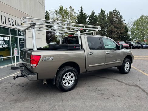 Used 2006 Nissan Titan SE image 4