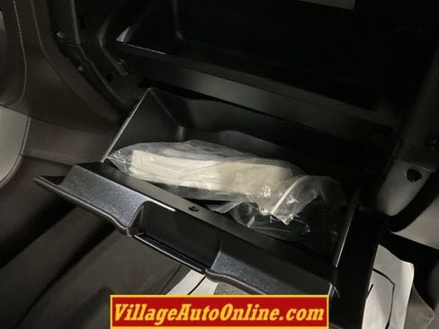 Used 2017 Chevrolet Silverado 1500 LTZ Z71 w/ LTZ Plus Package image 43