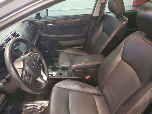 Used 2017 Subaru Legacy 3.6R Limited image 10