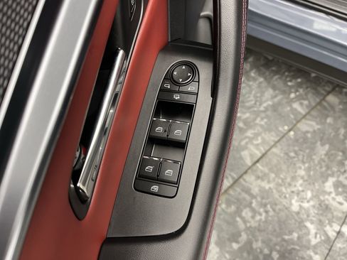 Certified 2025 MAZDA CX-70 Plug-In Hybrid w/ Premium Plus image 8