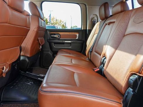 Used 2018 RAM 3500 Laramie Longhorn image 28