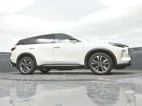 Used 2023 INFINITI QX60 Luxe w/ Cargo Package AWD/4WD image 32