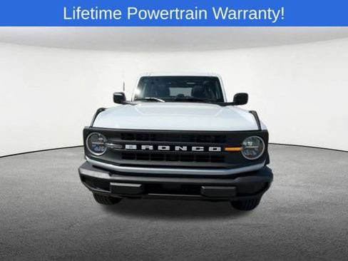 New 2025 Ford Bronco 4-Door image 3