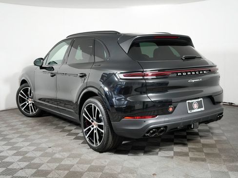 New 2026 Porsche Cayenne S AWD/4WD image 3