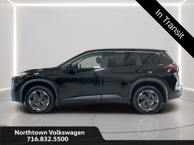 Used 2024 Nissan Rogue SV w/ SV Premium Package AWD/4WD image 2