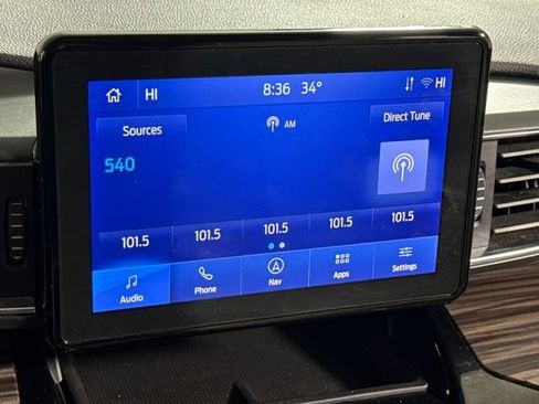 Used 2023 Ford Explorer Limited image 29