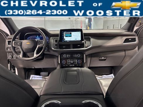 Used 2023 Chevrolet Suburban LT w/ LT Signature Package image 30