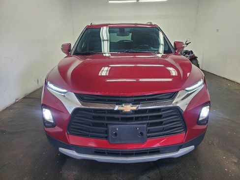 Used 2019 Chevrolet Blazer LT FWD image 2