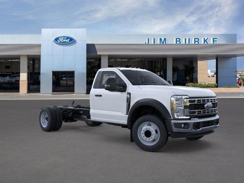 New 2026 Ford F450 XL w/ XL Chrome Package image 8