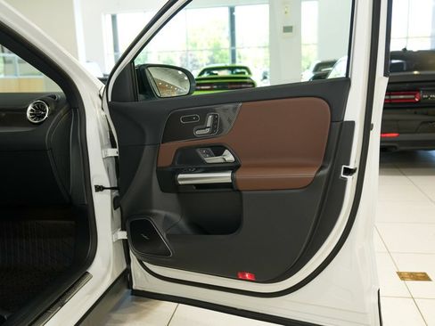 Certified 2023 Mercedes-Benz GLA 250 4MATIC image 55