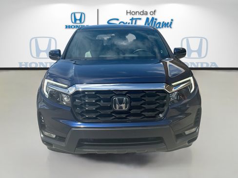Certified 2024 Honda Passport EX-L image 2