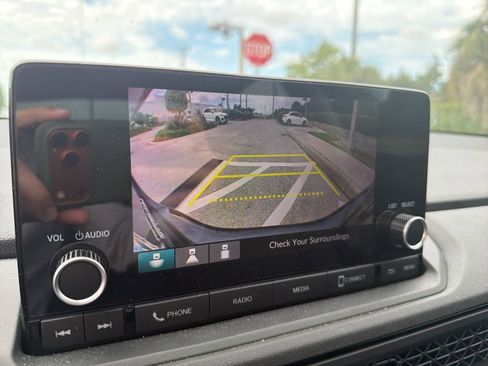 Used 2023 Honda Accord EX image 19