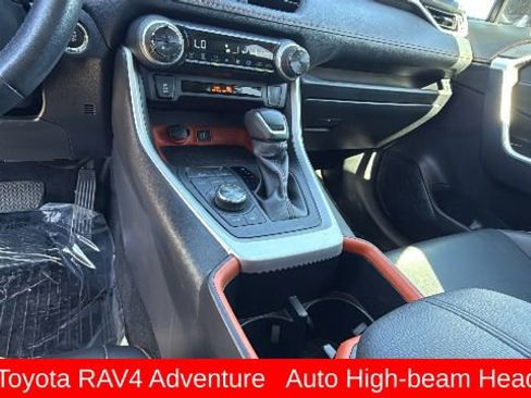 Used 2024 Toyota RAV4 Adventure image 13