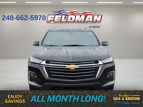 Used 2023 Chevrolet Traverse LT image 9